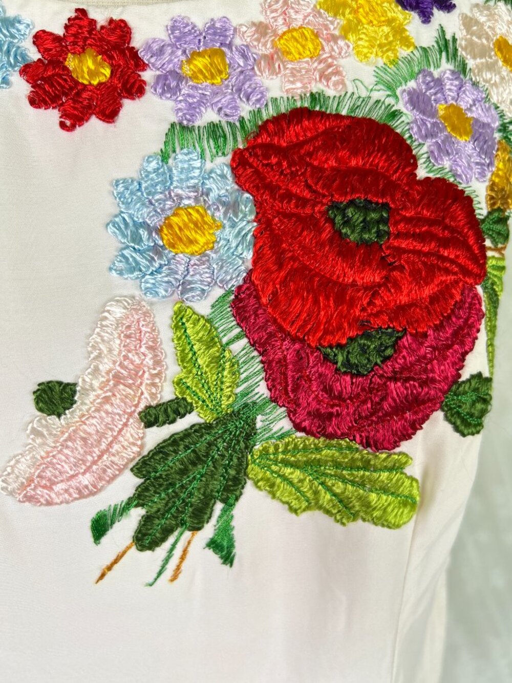 Vintage 1960s Hand-Embroidered White Sleeveless Top, Colorful Floral Folk Blouse - Picture 9 of 13